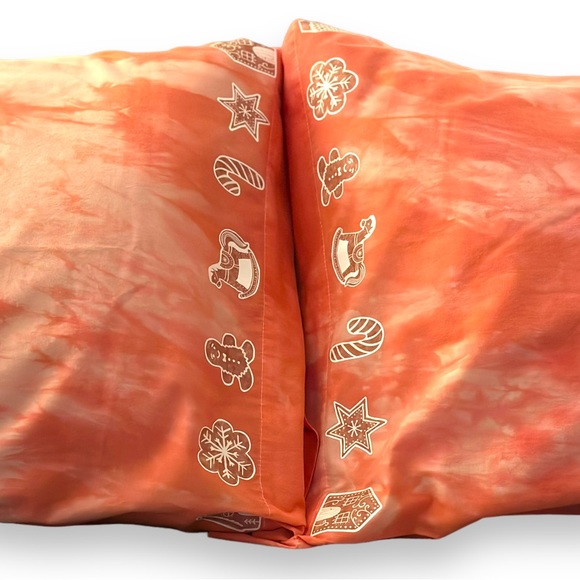 Gingerbread Holiday Pillow Cases Set of 2 Botanical Eco Dyed OOAK NWT Christmas - Picture 3 of 12